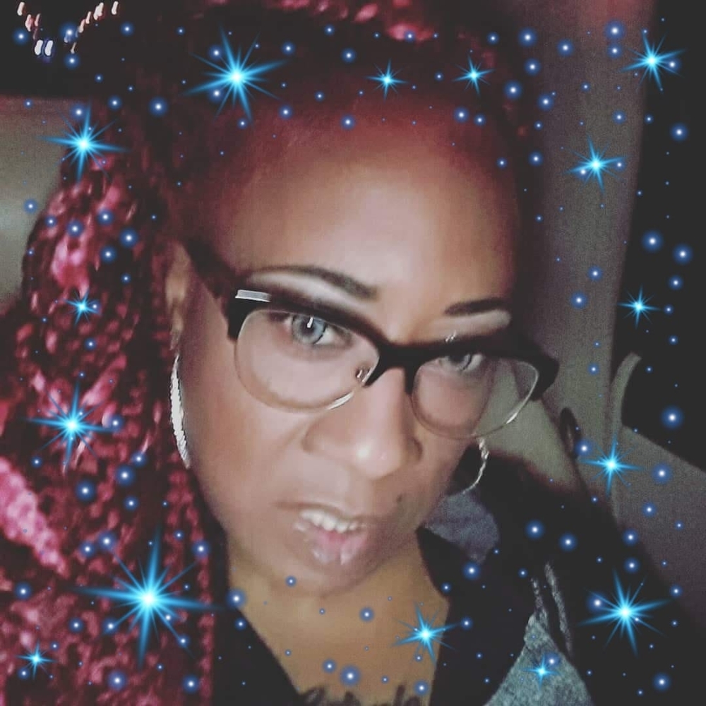Meet your Posher, Jennavette